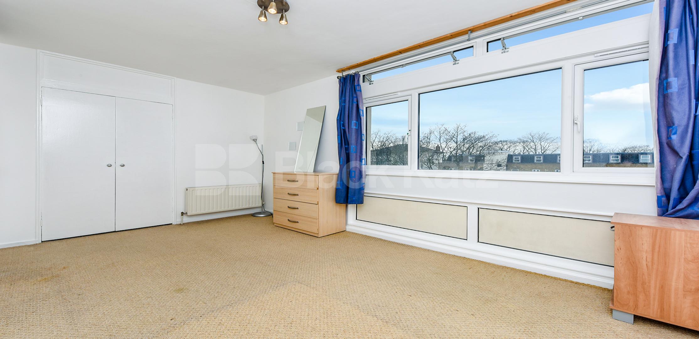 			NEW INSTRUCTION , 4 Bedroom, 1 bath, 1 reception Apartment			 Cedars Road, Clapham Common